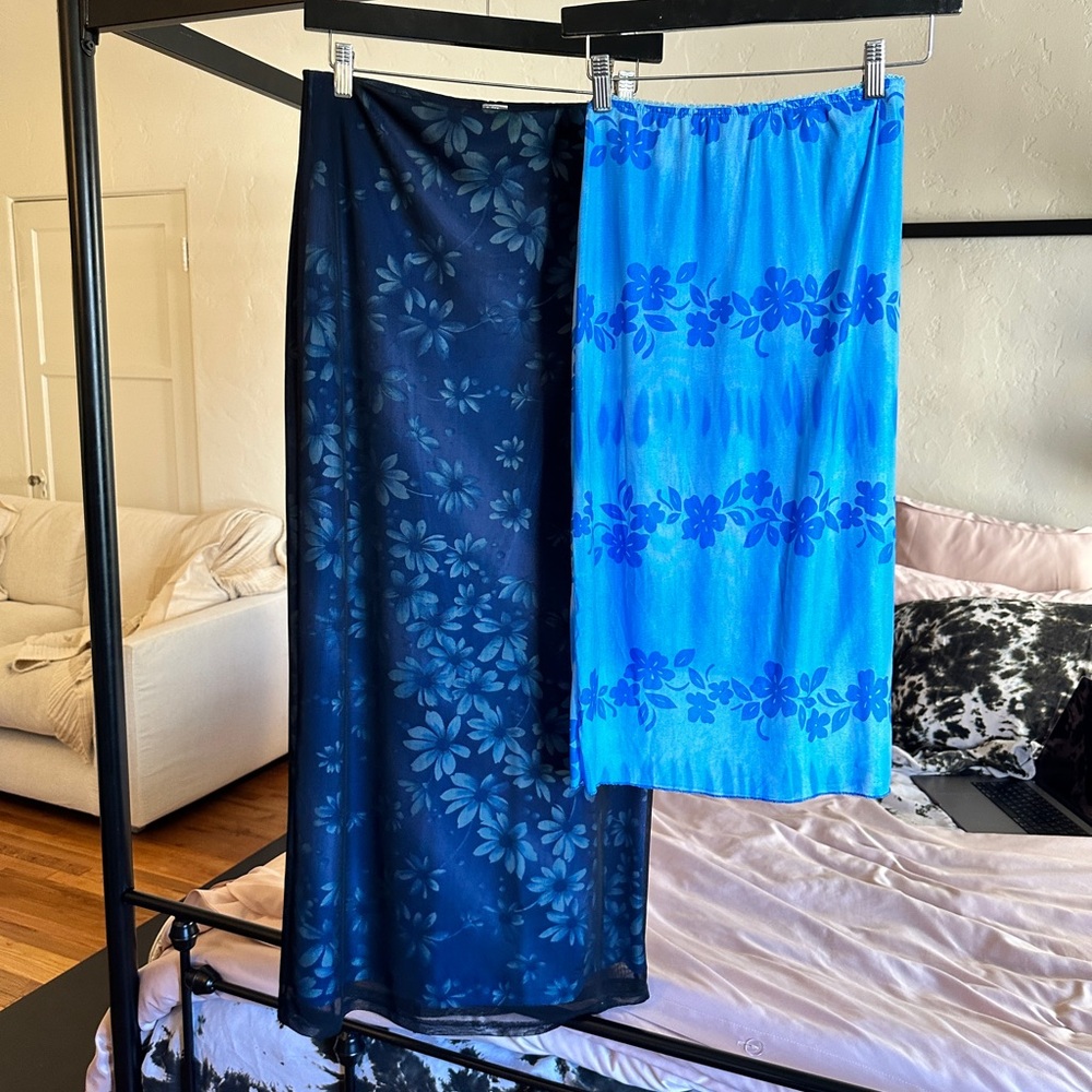 Adorable 2 Skirt Bundle Sz M